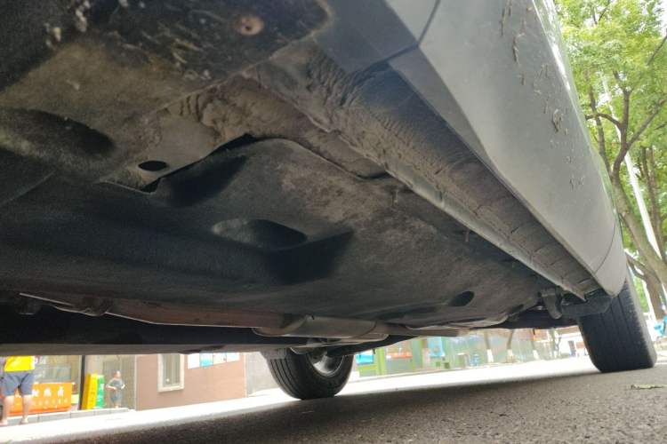 Used Hongqi HS5 2022 Revised Version 2.0T Smart Connect Flagship Edition Chassis Front Left