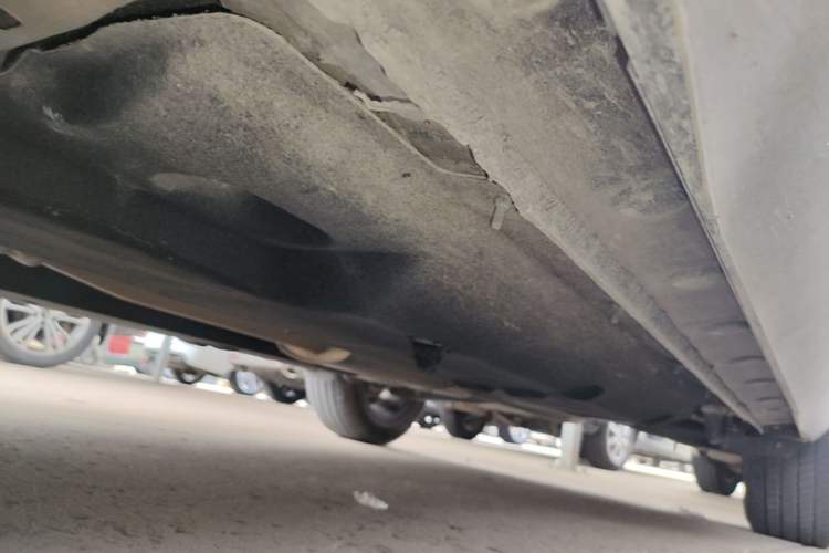 Used Hongqi HS5 2022 Revised Version 2.0T Smart Connect Flagship Edition Chassis Front Left