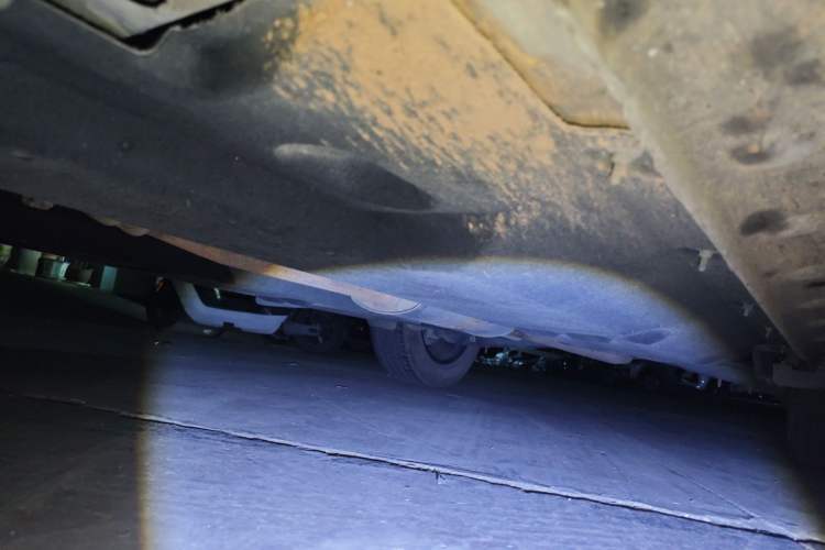Used Hongqi HS5 2022 2.0T Smart Connect Flagship Edition Chassis Front Left