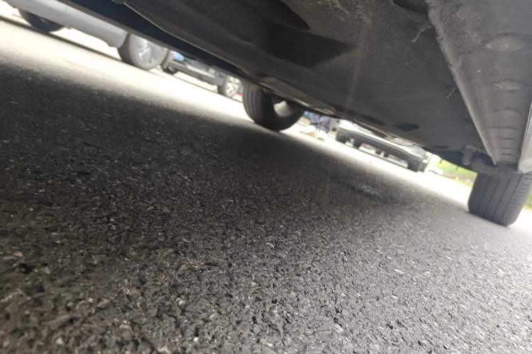 Used Hongqi HS5 2022 Revised Version 2.0T Smart Connect Flagship Edition Chassis Front Left