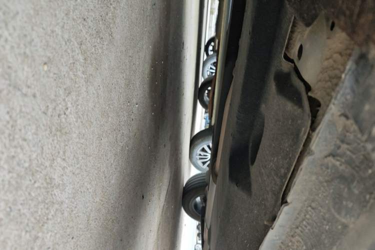 Used Hongqi HS5 2022 2.0T Smart Connect Flagship Edition Chassis Front Left