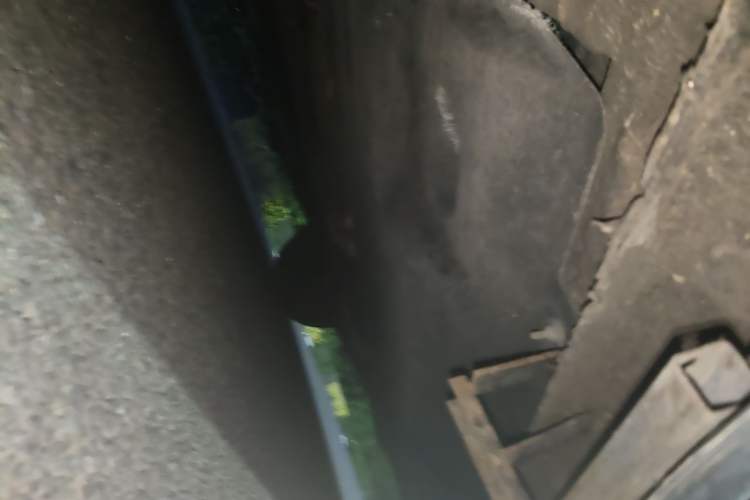 Used Hongqi HS5 2022 2.0T Smart Connect Flagship Edition Chassis Front Left