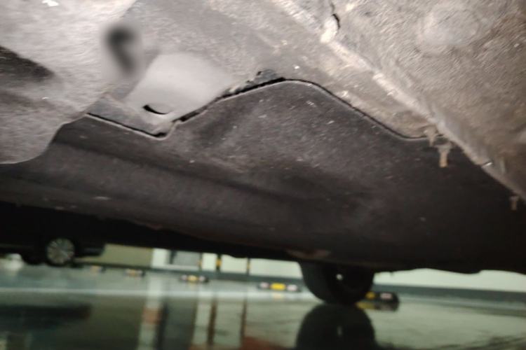 Used Hongqi HS5 2022 2.0T Smart Connect Flagship All-Wheel-Drive Version Chassis Front Left