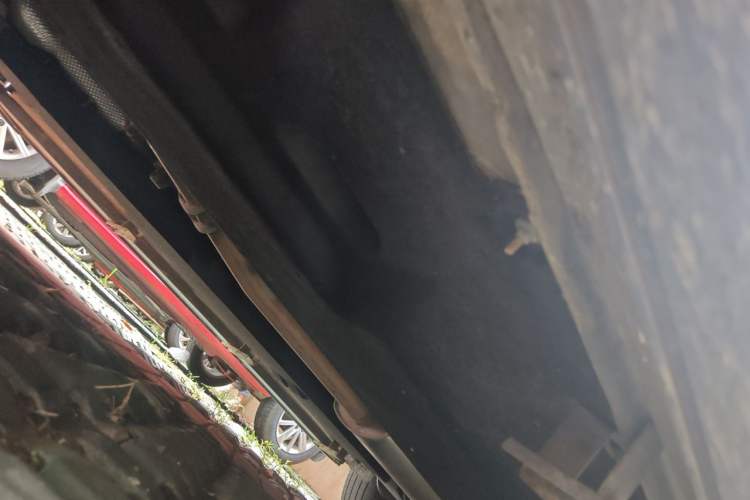 Used Hongqi HS5 2022 2.0T Smart Connect Flagship Edition Chassis Front Left