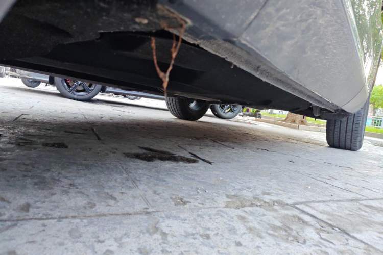 Used Hongqi HS5 2022 2.0T Smart Connect Flagship Edition Chassis Front Left