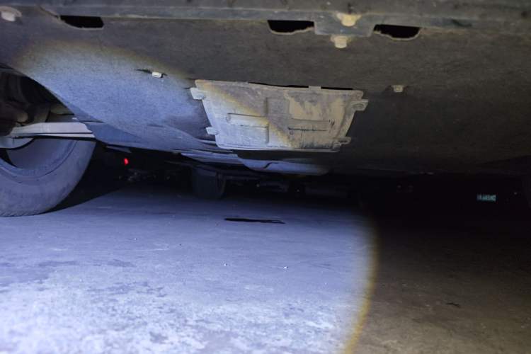 Used Hongqi HS5 2022 2.0T Smart Connect Flagship Edition Chassis Front