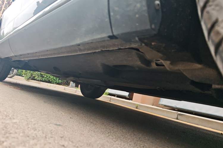 Used Hongqi HS5 2022 Revised Version 2.0T Smart Connect Flagship Edition Chassis Front Right
