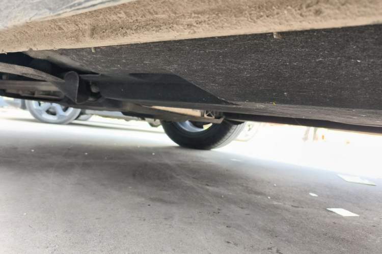 Used Hongqi HS5 2022 Revised Version 2.0T Smart Connect Flagship Edition Chassis Front Right