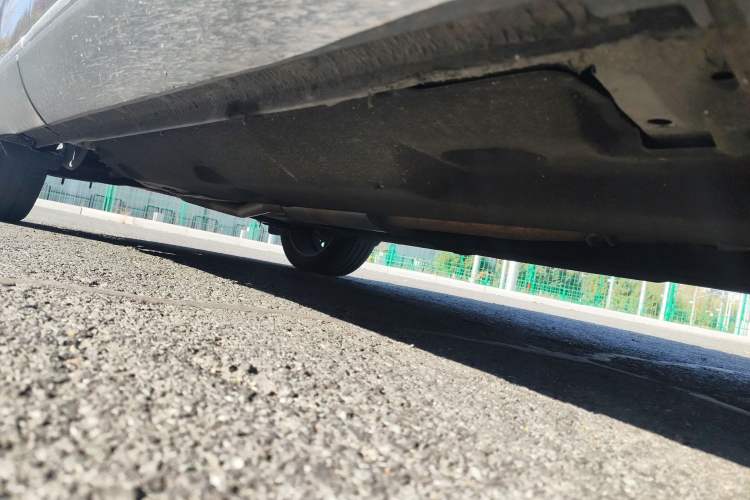 Used Hongqi HS5 2022 2.0T Smart Connect Flagship All-Wheel-Drive Version Chassis Front Right