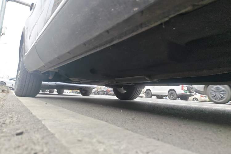 Used Hongqi HS5 2022 2.0T Smart Connect Flagship Enjoyment Purchase Edition Chassis Front Right