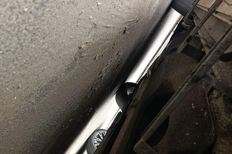 Used Hongqi HS5 2022 2.0T Smart Connect Flagship Edition Chassis Front Right