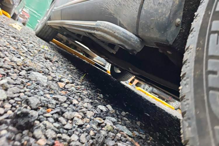 Used Hongqi HS5 2022 2.0T Smart Connect Flagship Edition Chassis Front Right
