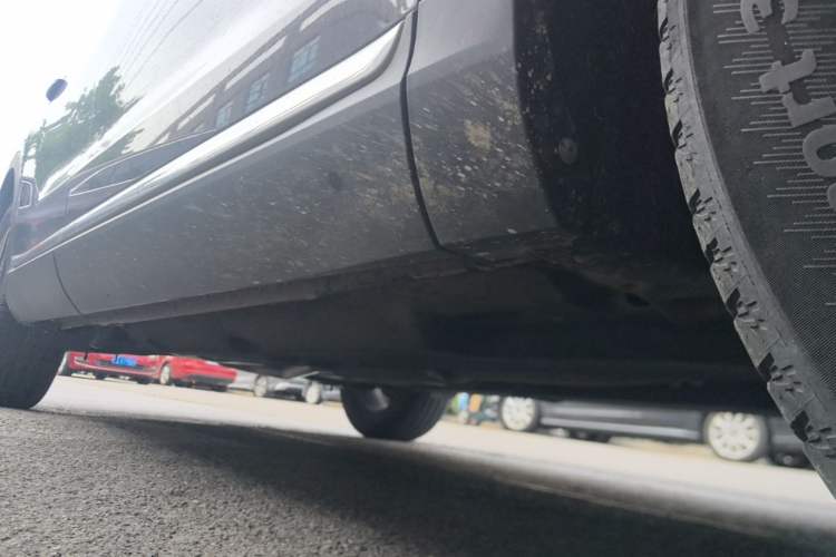 Used Hongqi HS5 2022 Revised Version 2.0T Smart Connect Flagship Edition Chassis Front Right