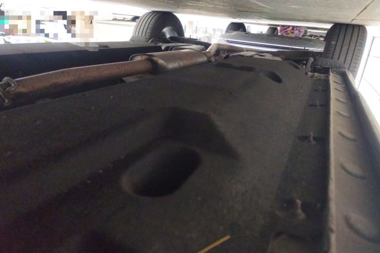 Used Hongqi HS5 2022 Revised Version 2.0T Smart Connect Flagship Edition Chassis Front Right