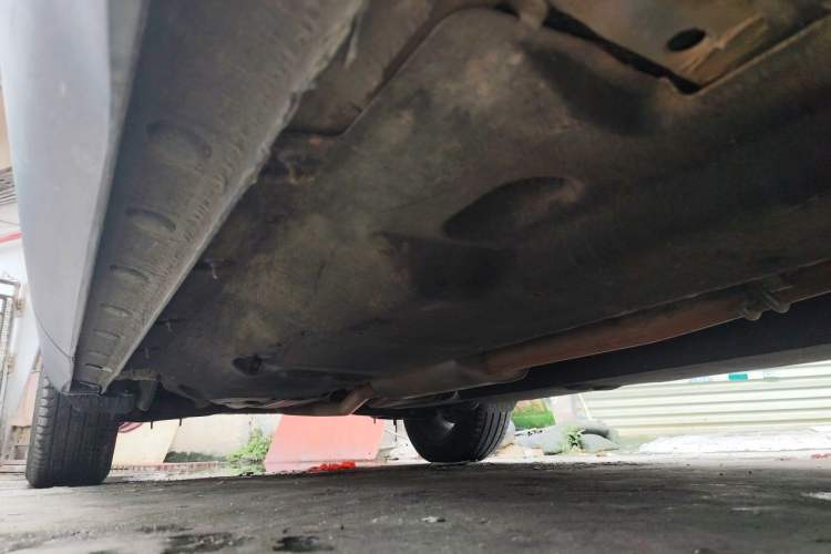 Used Hongqi HS5 2022 Revised Version 2.0T Smart Connect Flagship Edition Chassis Front Right