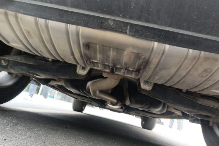 Used Hongqi HS5 2022 Revised Version 2.0T Smart Connect Flagship Edition Chassis Rear