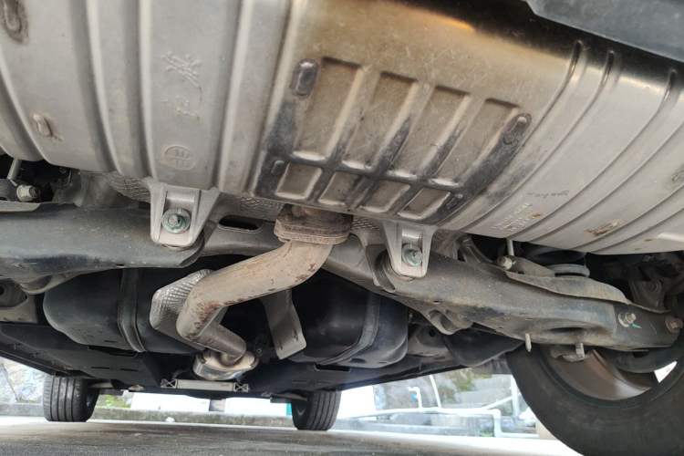Used Hongqi HS5 2022 2.0T Smart Connect Flagship Edition Chassis Rear