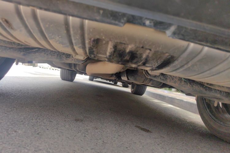 Used Hongqi HS5 2022 2.0T Smart Connect Flagship All-Wheel-Drive Version Chassis Rear