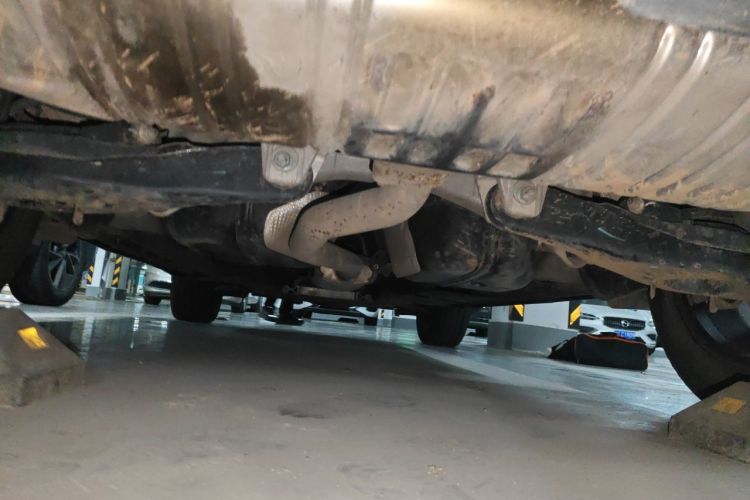 Used Hongqi HS5 2022 Revised Version 2.0T Smart Connect Flagship Edition Chassis Rear