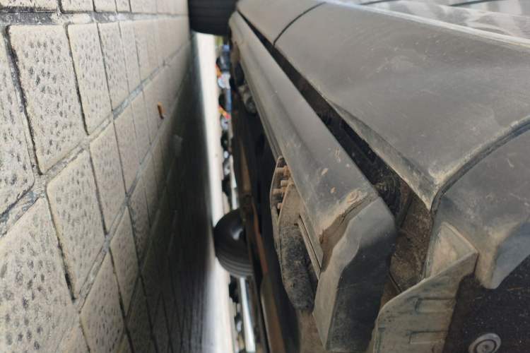 Used Hongqi HS5 2022 2.0T Smart Connect Flagship Edition Chassis Rear Left