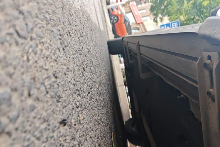 Used Hongqi HS5 2022 Revised Version 2.0T Smart Connect Flagship Edition Chassis Rear Left