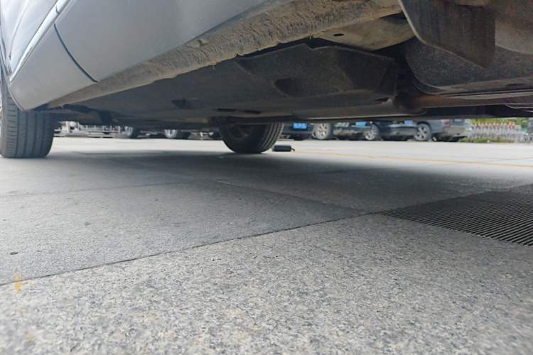 Used Hongqi HS5 2022 2.0T Smart Connect Flagship Edition Chassis Rear Left