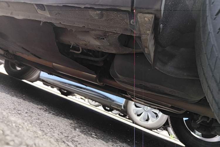 Used Hongqi HS5 2022 2.0T Smart Connect Flagship Edition Chassis Rear Left