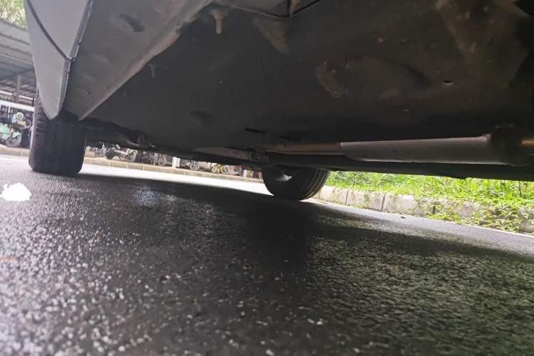Used Hongqi HS5 2022 2.0T Smart Connect Flagship Enjoyment Purchase Edition Chassis Rear Left