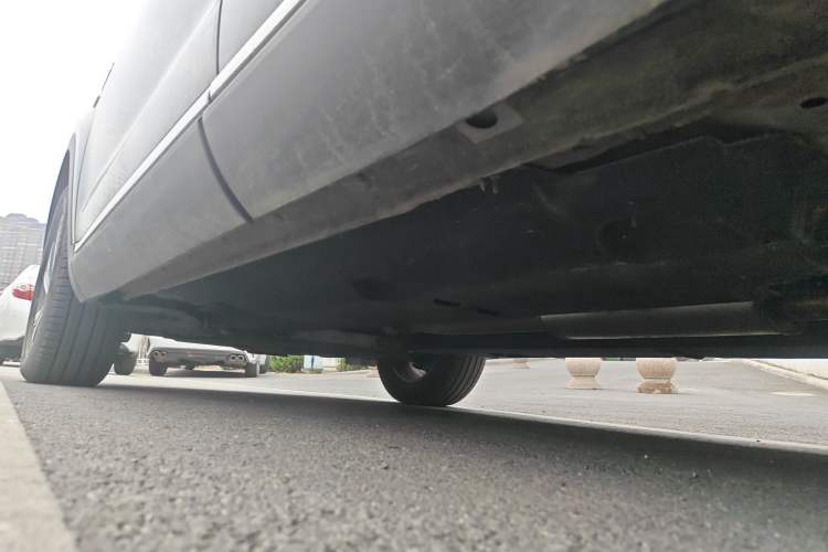 Used Hongqi HS5 2022 2.0T Smart Connect Flagship Enjoyment Purchase Edition Chassis Rear Left