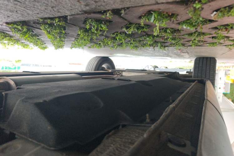 Used Hongqi HS5 2022 2.0T Smart Connect Flagship Edition Chassis Rear Left