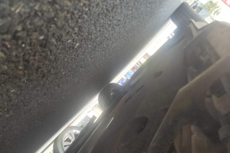 Used Hongqi HS5 2022 Revised Version 2.0T Smart Connect Flagship Edition Chassis Rear Left