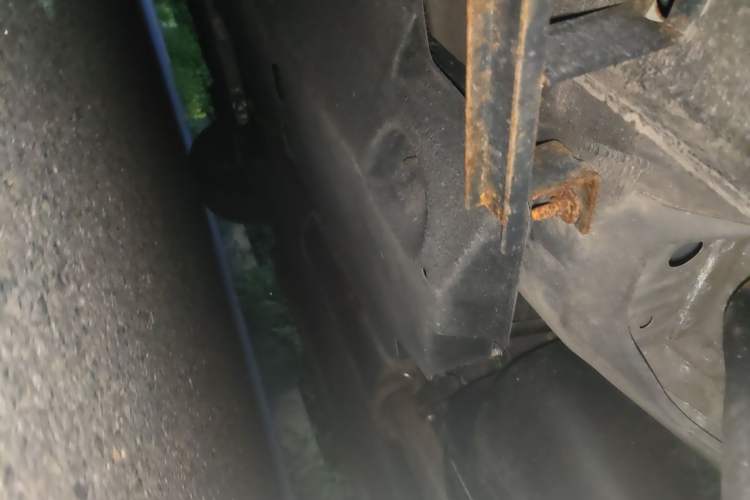 Used Hongqi HS5 2022 2.0T Smart Connect Flagship Edition Chassis Rear Left