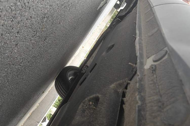 Used Hongqi HS5 2022 Revised Version 2.0T Smart Connect Flagship Edition Chassis Rear Left