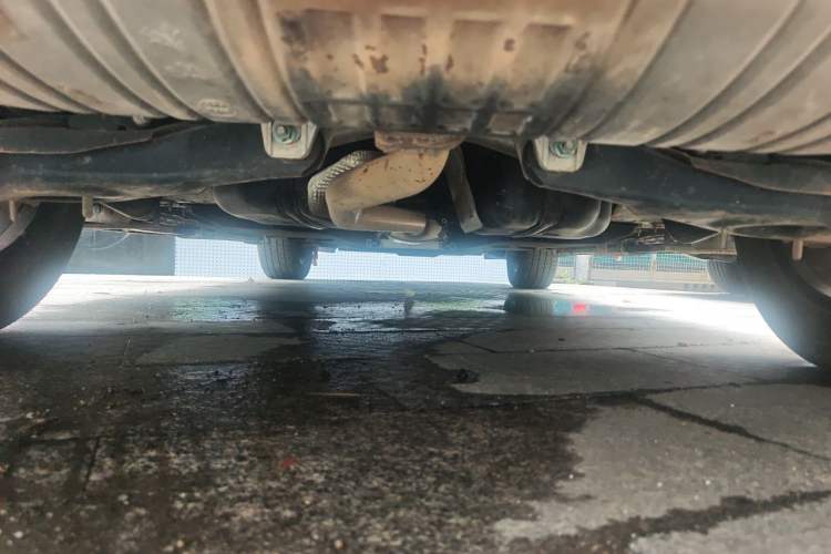 Used Hongqi HS5 2022 Revised Version 2.0T Smart Connect Flagship Edition Chassis Rear