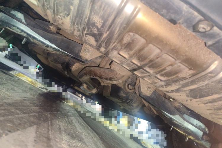 Used Hongqi HS5 2022 2.0T Smart Connect Flagship All-Wheel-Drive Version Chassis Rear