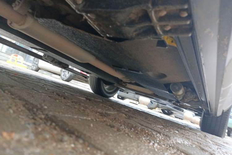 Used Hongqi HS5 2022 2.0T Smart Connect Flagship Edition Chassis Rear Right