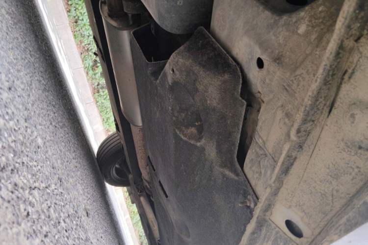 Used Hongqi HS5 2022 Revised Version 2.0T Smart Connect Flagship Edition Chassis Rear Right