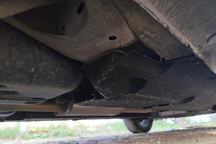 Used Hongqi HS5 2022 2.0T Smart Connect Flagship Edition Chassis Rear Right