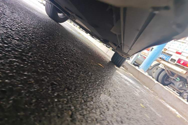 Used Hongqi HS5 2022 Revised Version 2.0T Smart Connect Flagship Edition Chassis Rear Right