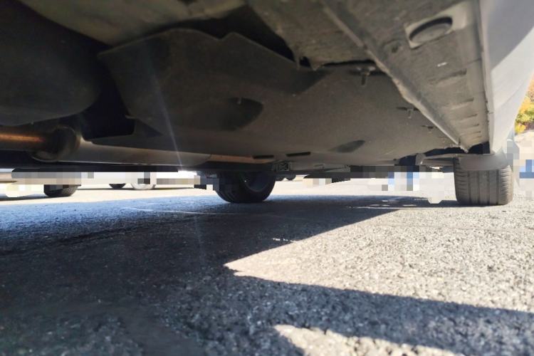 Used Hongqi HS5 2022 2.0T Smart Connect Flagship All-Wheel-Drive Version Chassis Rear Right