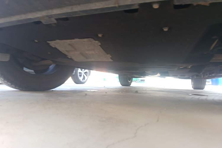 Used Hongqi HS5 2022 Revised Version 2.0T Smart Connect Flagship Edition Chassis Rear Right