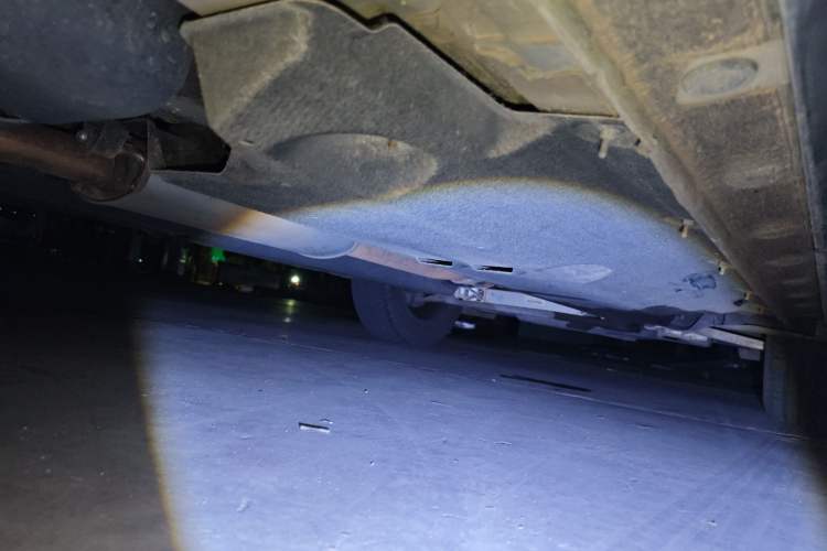Used Hongqi HS5 2022 2.0T Smart Connect Flagship Edition Chassis Rear Right