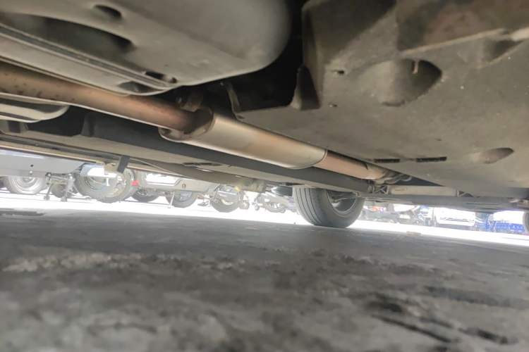 Used Hongqi HS5 2022 2.0T Smart Connect Flagship Edition Chassis Rear Right