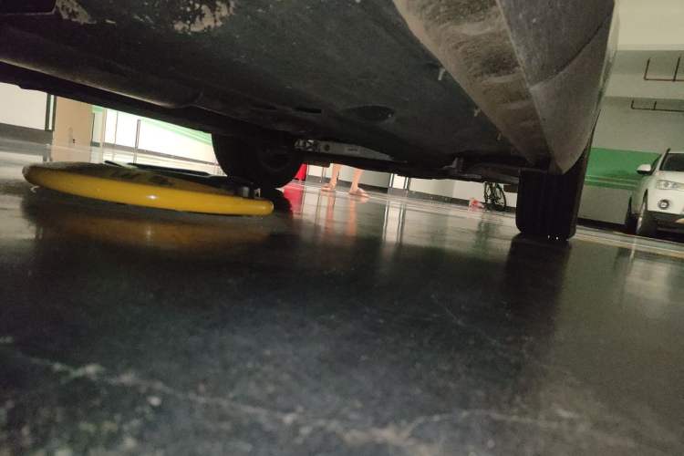 Used Hongqi HS5 2022 Revised Version 2.0T Smart Connect Flagship Edition Chassis Rear Right
