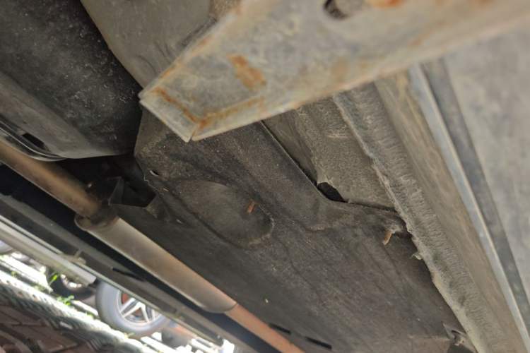 Used Hongqi HS5 2022 2.0T Smart Connect Flagship Edition Chassis Rear Right