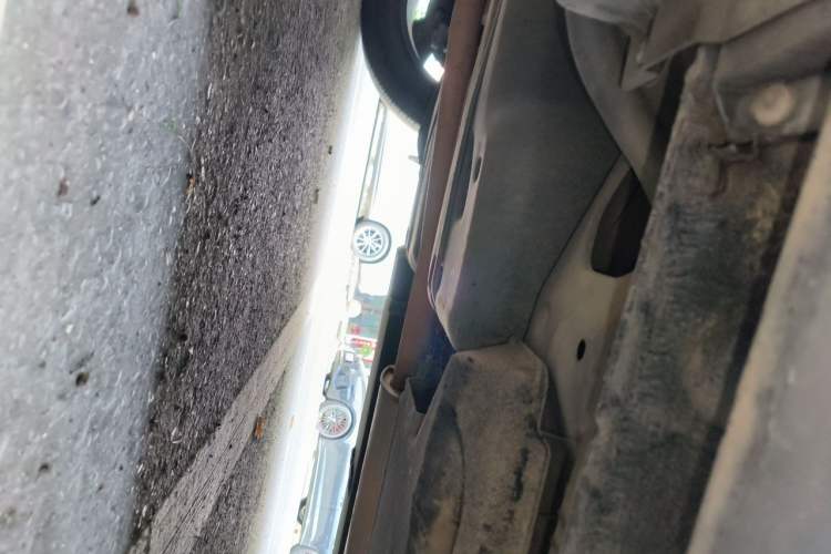 Used Hongqi HS5 2022 Revised Version 2.0T Smart Connect Flagship Edition Chassis Rear Right