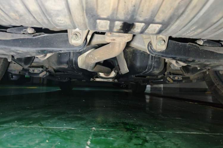 Used Hongqi HS5 2022 Revised Version 2.0T Smart Connect Flagship Edition Chassis Rear