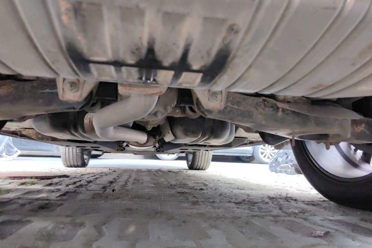 Used Hongqi HS5 2022 2.0T Smart Connect Flagship All-Wheel-Drive Version Chassis Rear