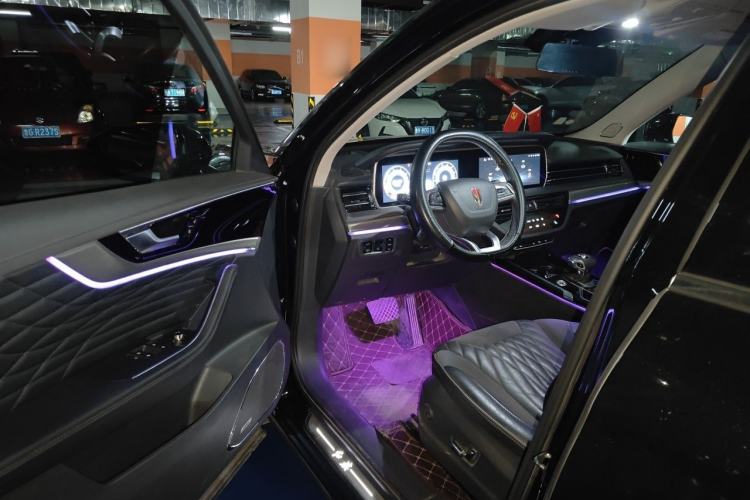 Used Hongqi HS5 2022 Facelifted Version 2.0T Smart Connect Flagship All-Wheel-Drive Edition Driver Seat