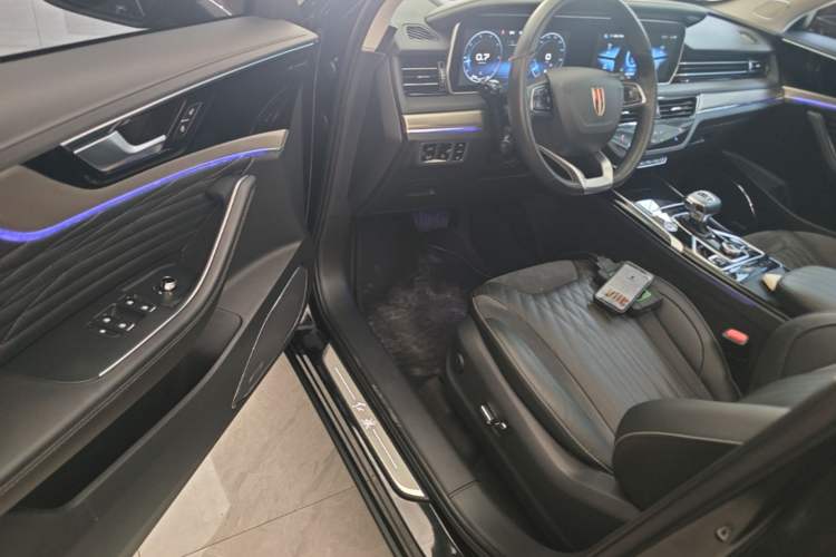 Used Hongqi HS5 2022 Facelifted Version 2.0T Smart Connect Flagship All-Wheel-Drive Edition Driver Seat